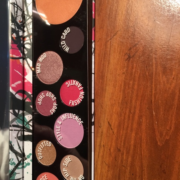 Mac eye shadow - Picture 5 of 5